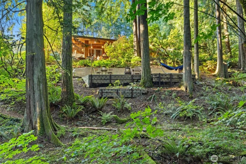 Property photo for 9506 240 Avenue Se, Issaquah photo 27