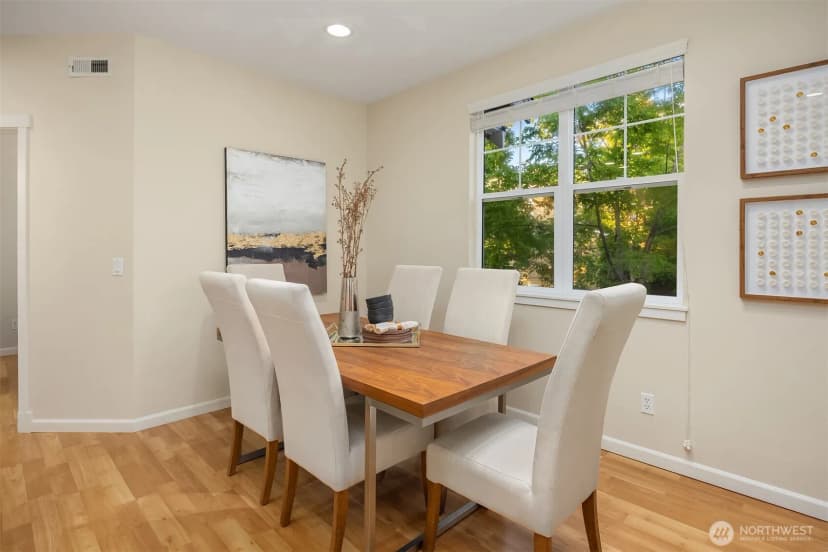 Property photo for 1887 16th Lane Ne, Issaquah photo 10