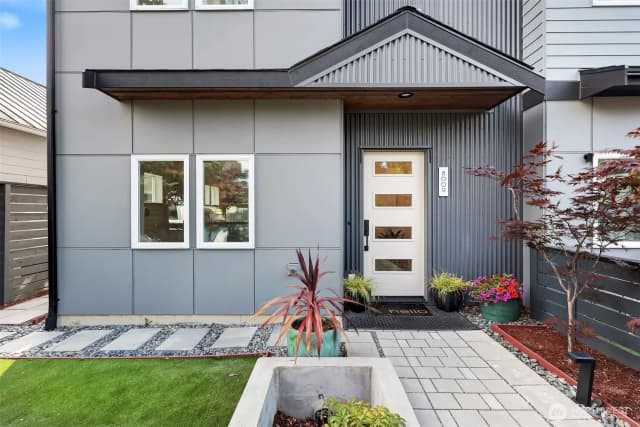 Property photo for 8009 27th Avenue Nw #1, Seattle photo 4