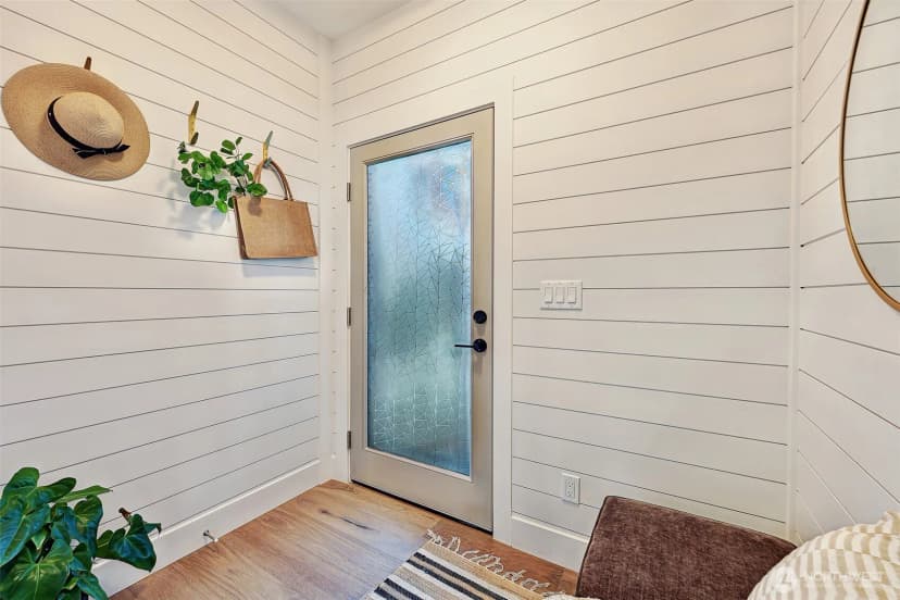 Property photo for 8009 27th Avenue Nw #1, Seattle photo 17