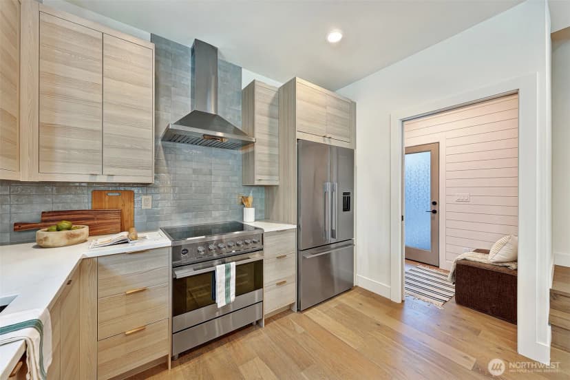 Property photo for 8009 27th Avenue Nw #1, Seattle photo 16