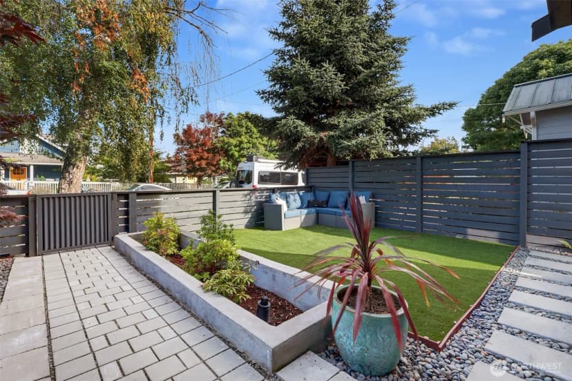 Property photo for 8009 27th Avenue Nw #1, Seattle photo 31