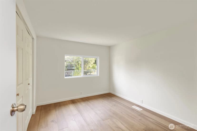 Property photo for 2012 Queen Anne Place, Port Townsend photo 15