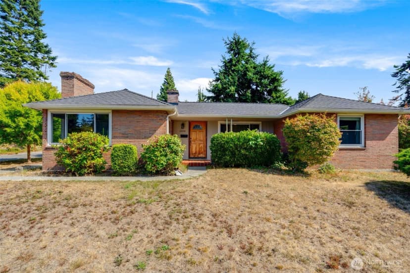 Property photo for 12056 3rd Avenue Nw, Seattle photo 30