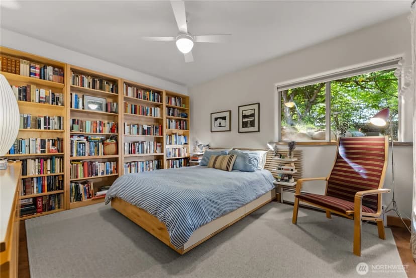 Property photo for 816 Castle Avenue, Winthrop photo 16