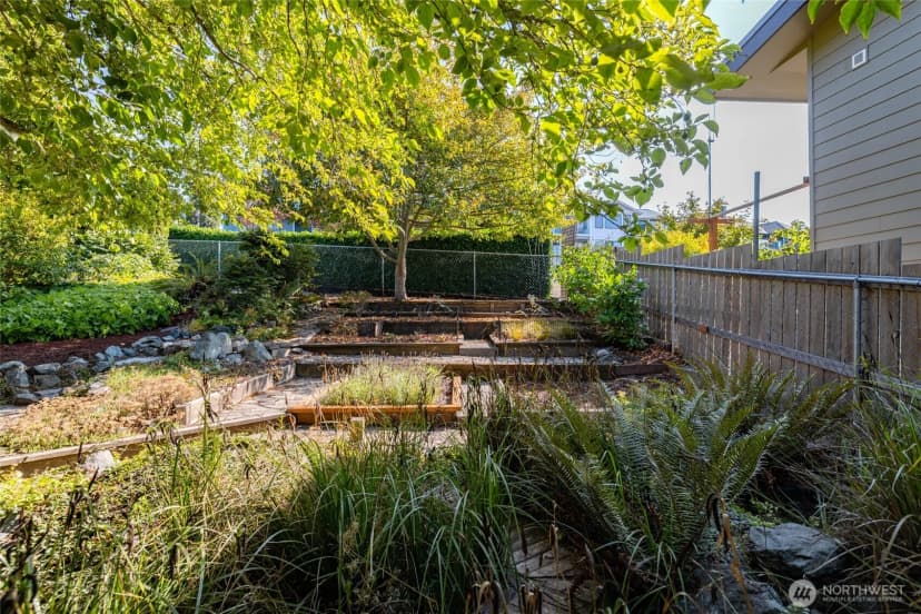 Property photo for 4218 Glasgow Way, Anacortes photo 30