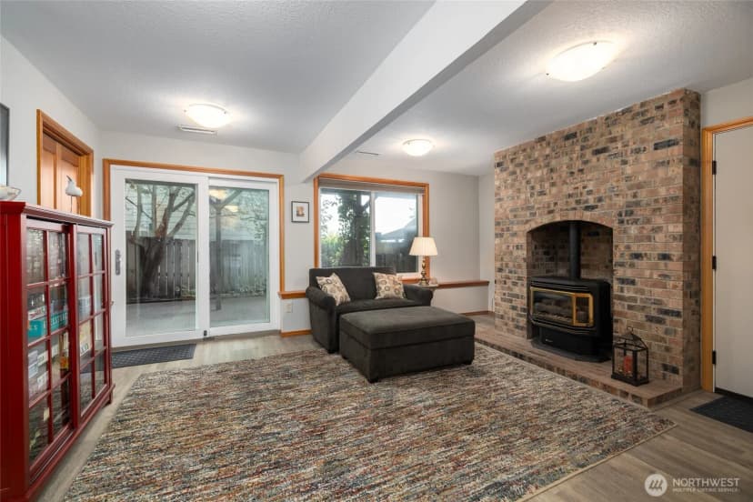 Property photo for 4218 Glasgow Way, Anacortes photo 26