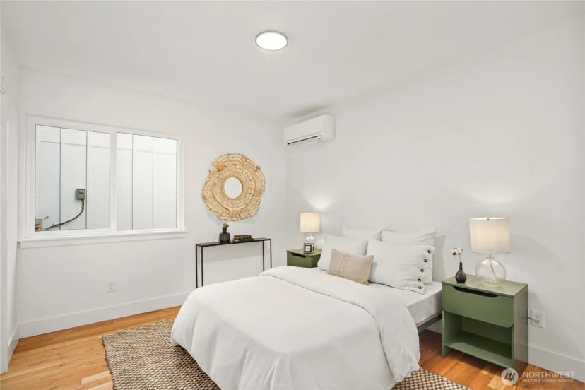 Property photo for 2737 59th Avenue Sw, Seattle photo 11