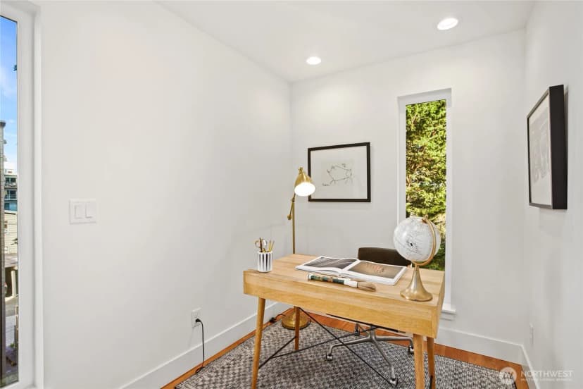 Property photo for 2737 59th Avenue Sw, Seattle photo 22