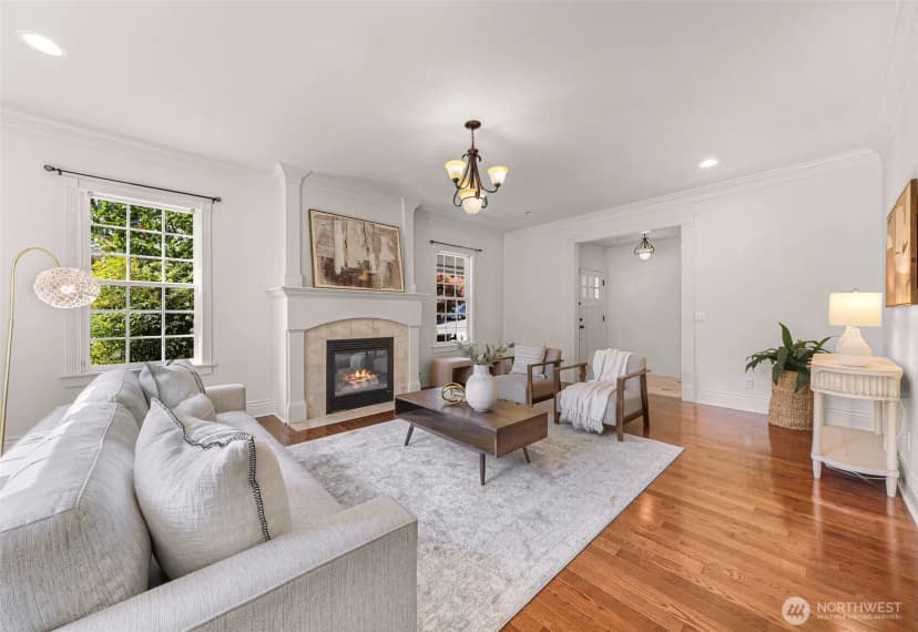 Property photo for 3206 S Washington Street, Seattle photo 10