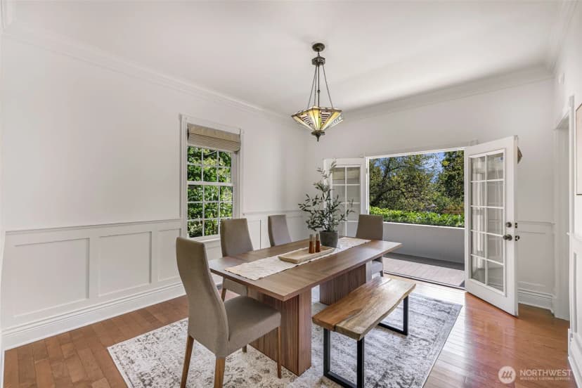 Property photo for 3206 S Washington Street, Seattle photo 13