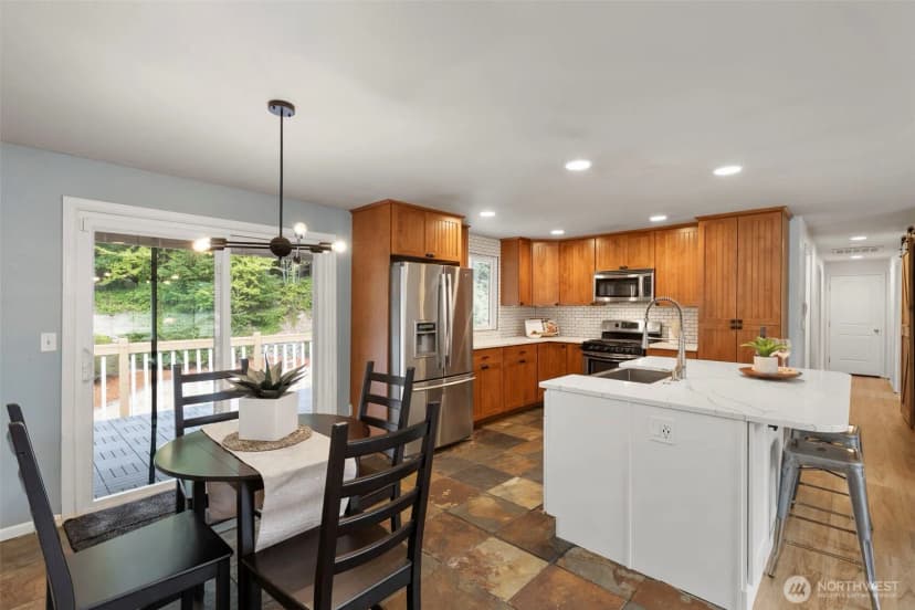 Property photo for 575 Ne Conifer Drive, Bremerton photo 10