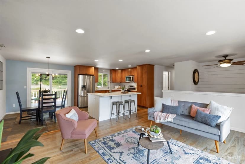 Property photo for 575 Ne Conifer Drive, Bremerton photo 6