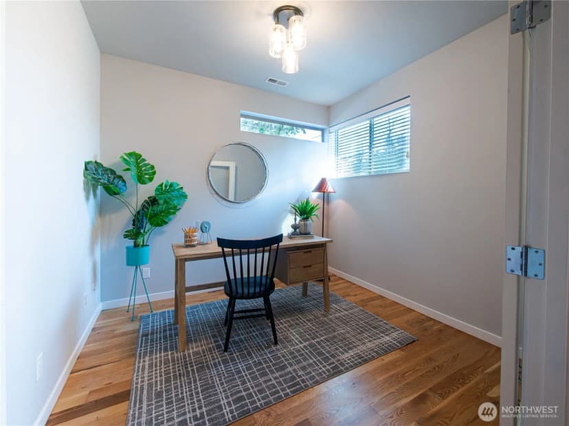 Property photo for 1420 S 272nd Street, Des Moines photo 10