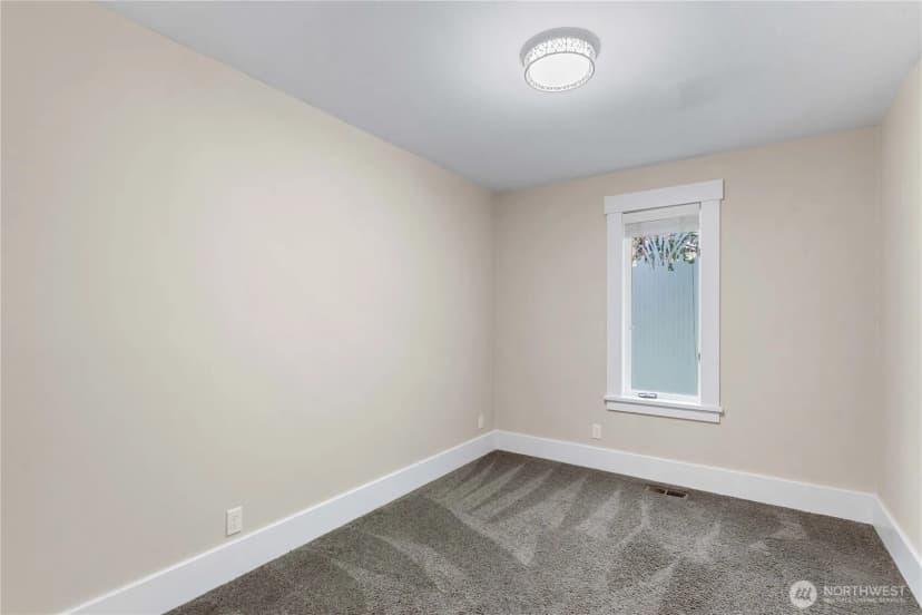 Property photo for 3840 School Street, Wenatchee photo 33