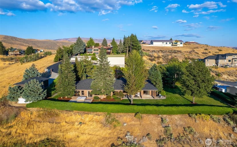 Property photo for 3840 School Street, Wenatchee photo 5