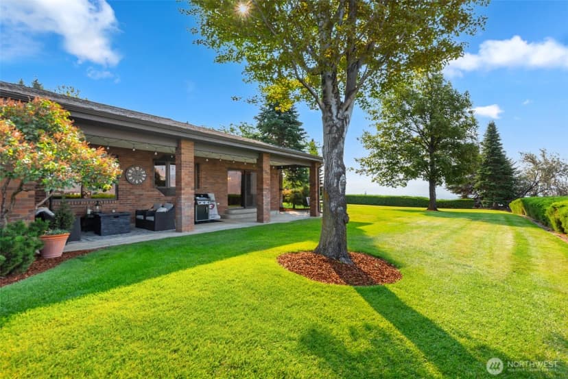 Property photo for 3840 School Street, Wenatchee photo 9