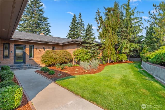 Property photo for 3840 School Street, Wenatchee photo 4