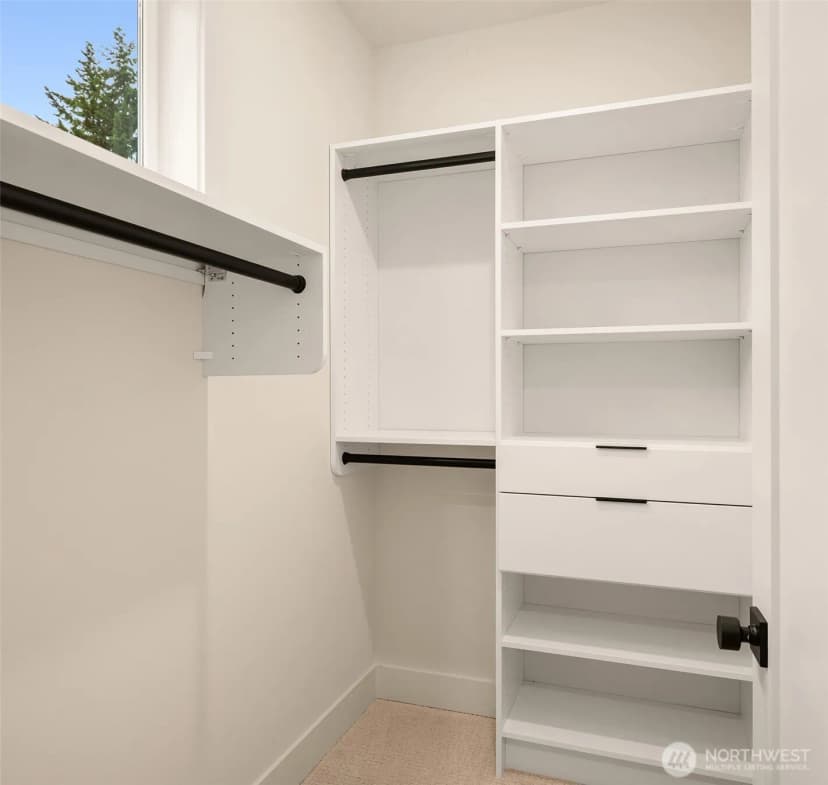 Property photo for 819 18th Avenue W, Kirkland photo 21