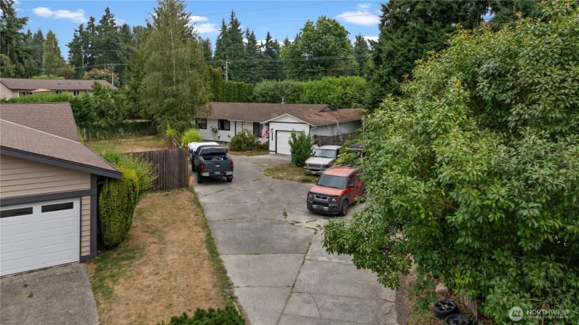 Property photo for 13910 123rd Avenue Ne, Kirkland photo 29