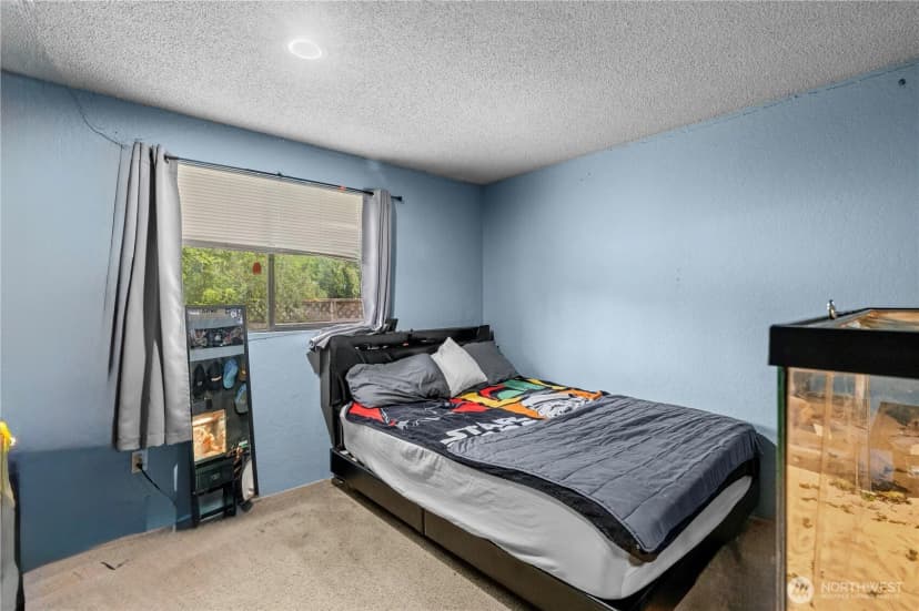 Property photo for 13910 123rd Avenue Ne, Kirkland photo 18