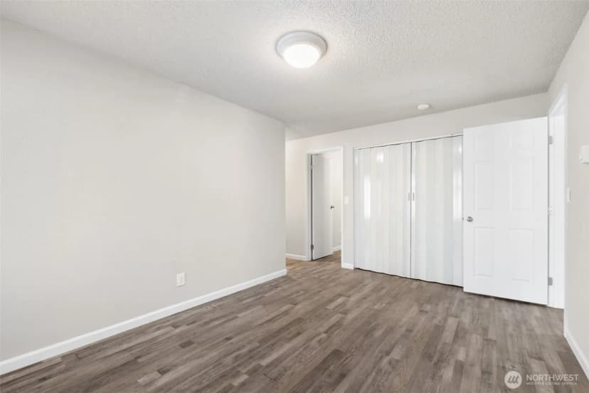Property photo for 31604 119th Place Se, Auburn photo 14