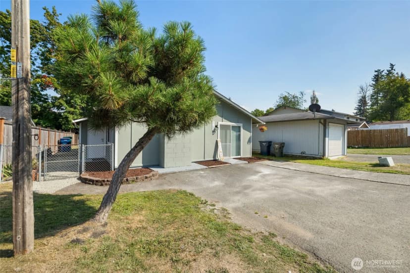 Property photo for 31604 119th Place Se, Auburn photo 3