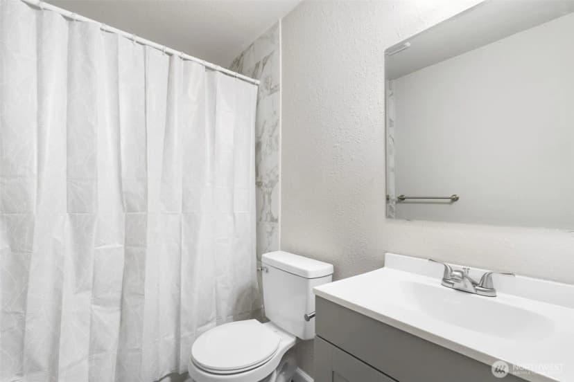 Property photo for 31604 119th Place Se, Auburn photo 16