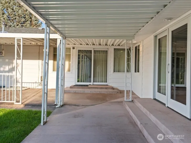Property photo for 422 S 8th Avenue, Othello photo 34