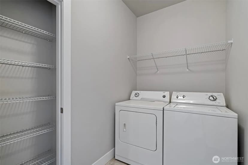 Property photo for 112 Madrona Lane Sw, Orting photo 20
