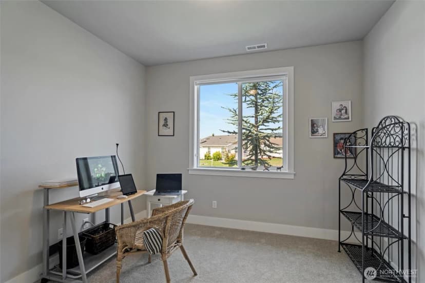 Property photo for 112 Madrona Lane Sw, Orting photo 14