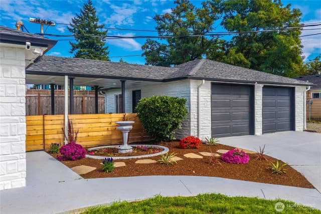 Property photo for 1503 S Ridgewood Avenue, Tacoma photo 3