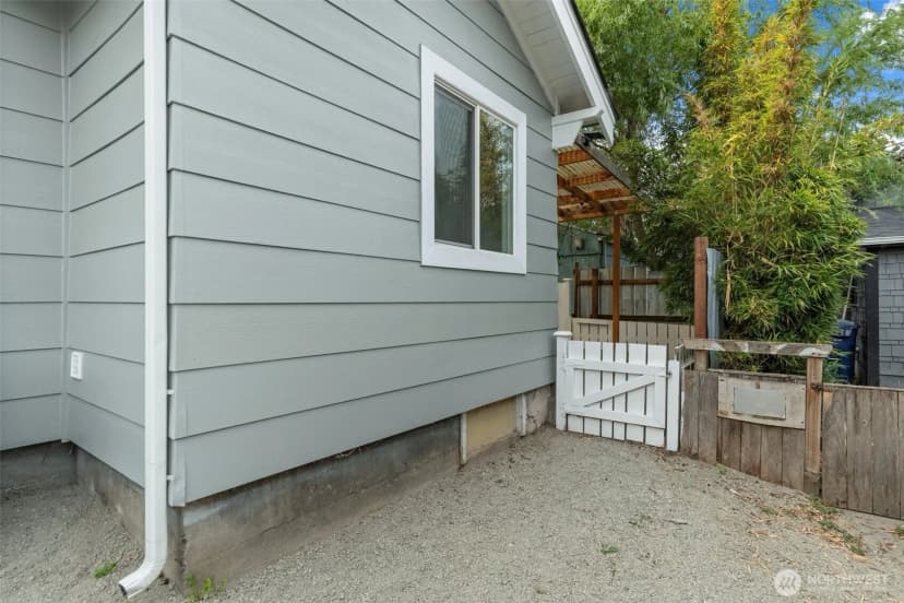 Property photo for 1207 S Fife Street, Tacoma photo 30