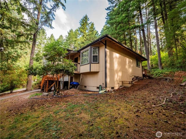Property photo for 7816 Egret Drive Se, Olympia photo 2