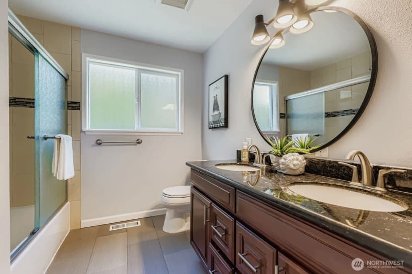 Property photo for 12115 Se 22nd Street, Bellevue photo 27