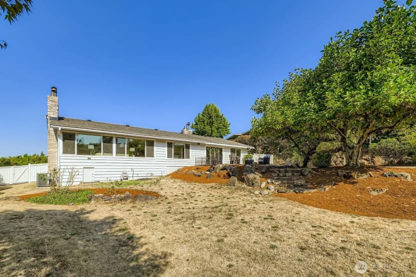 Property photo for 12115 Se 22nd Street, Bellevue photo 32