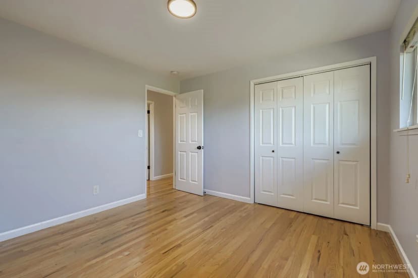 Property photo for 12115 Se 22nd Street, Bellevue photo 25