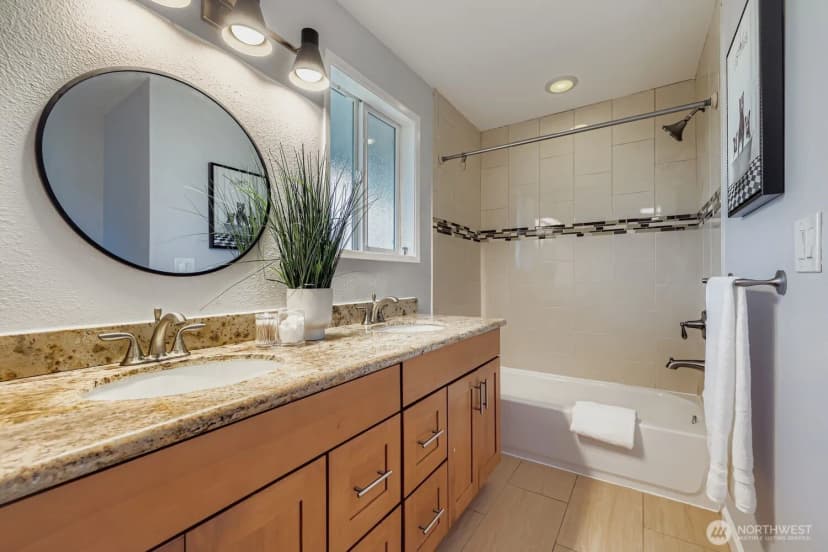 Property photo for 12115 Se 22nd Street, Bellevue photo 23