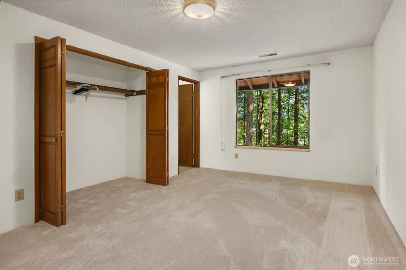 Property photo for 14932 165th Place Se, Renton photo 21