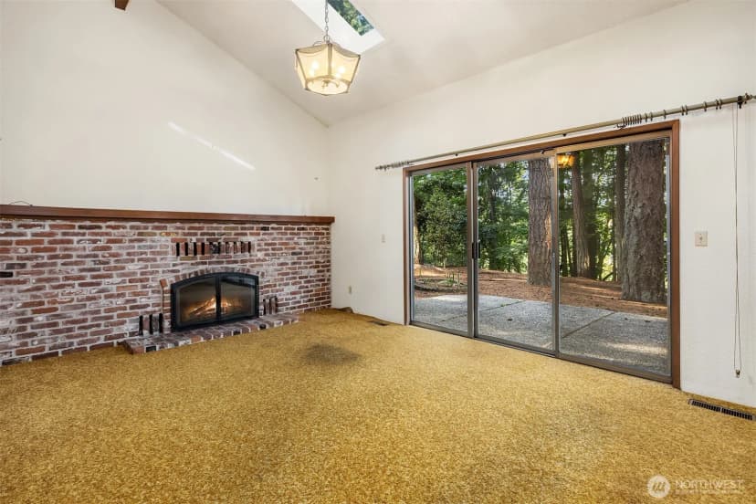 Property photo for 14932 165th Place Se, Renton photo 11