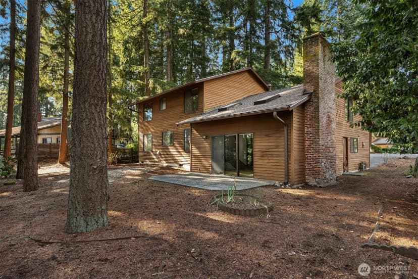Property photo for 14932 165th Place Se, Renton photo 2