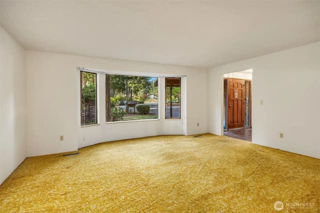 Property photo for 14932 165th Place Se, Renton photo 4