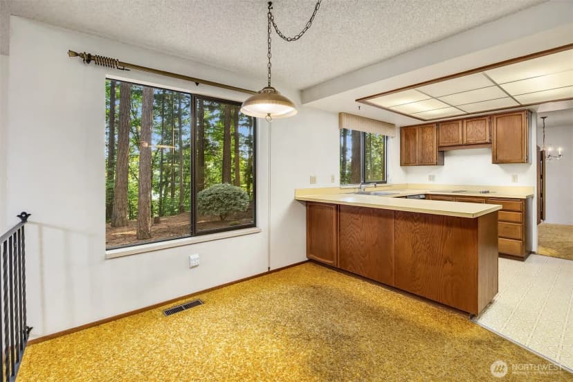 Property photo for 14932 165th Place Se, Renton photo 10