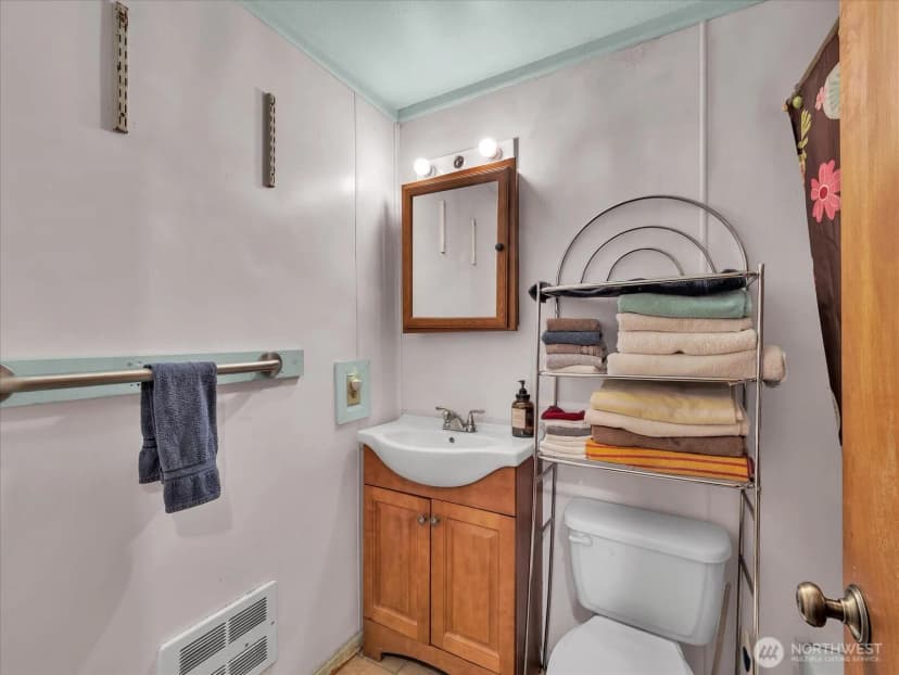 Property photo for 20708 Woods Creek Road, Monroe photo 10