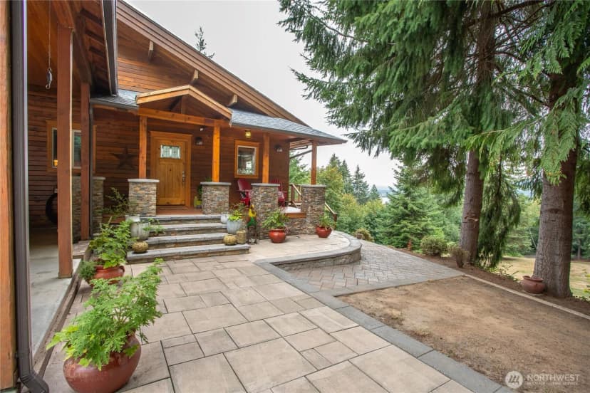 Property photo for 9070 Ocean Beach Highway, Longview photo 5