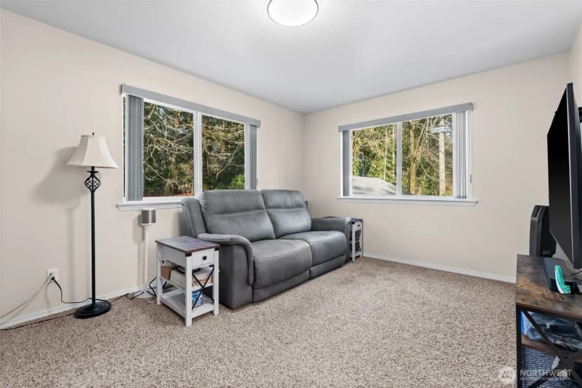 Property photo for 14444 Crescent Valley Road Se, Olalla photo 24