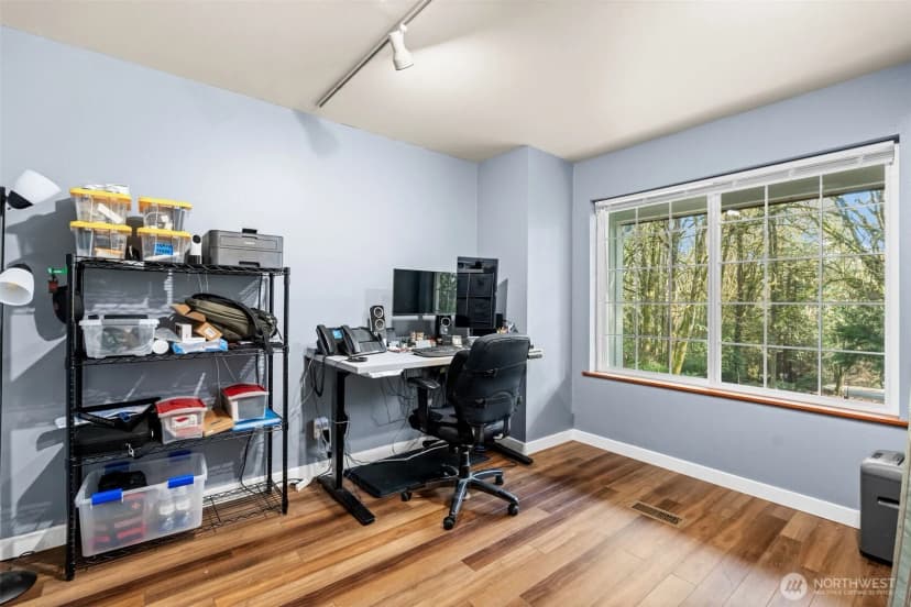 Property photo for 14444 Crescent Valley Road Se, Olalla photo 13