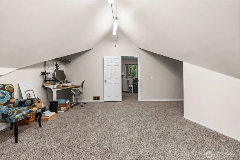 Property photo for 14444 Crescent Valley Road Se, Olalla photo 28