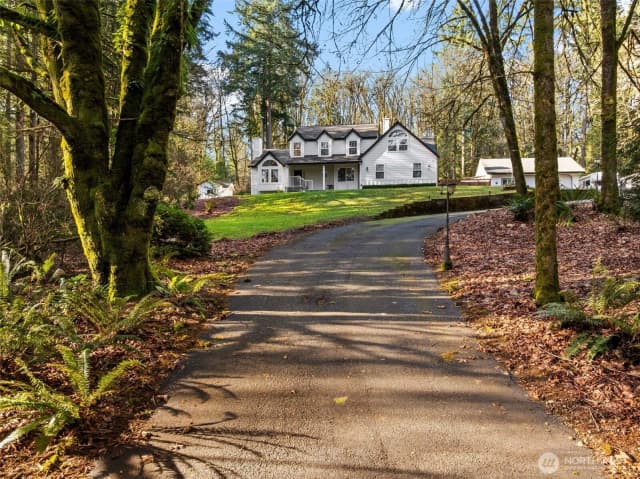 Property photo for 14444 Crescent Valley Road Se, Olalla photo 4