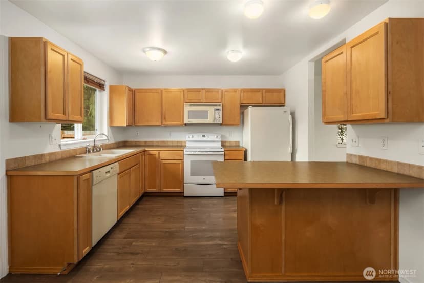 Property photo for 850 Village Way, Monroe photo 6